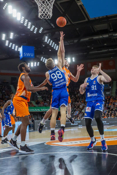 身材取胜的 身材取胜的