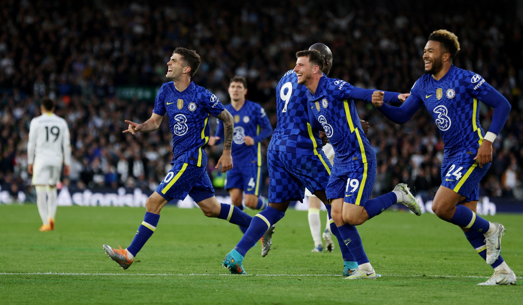 他的加盟被 他的加盟被