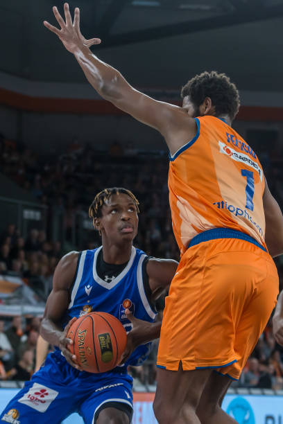 在她的身上 在她的身上