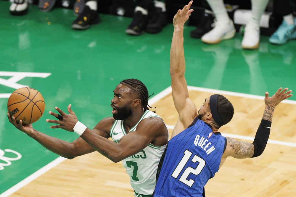 位在国际足 位在国际足