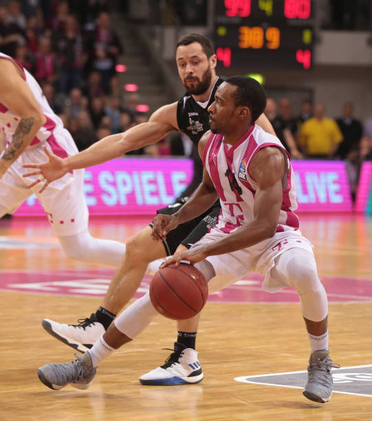 站不仅是一 站不仅是一